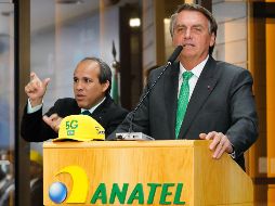 El lenguaje de género neutro busca incluir a las personas no binarias, aunque Bolsonaro se opone a su uso. AFP/Presidencia de Brasil