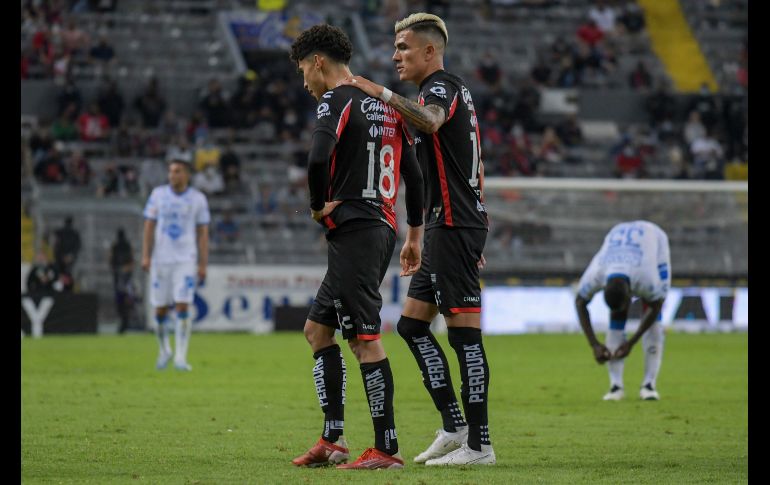 MALAS NOTICIAS. Atlas sufrió la baja de Jéremy Márquez quien abandonó el campo por una aparente lesión muscular. IMAGO7