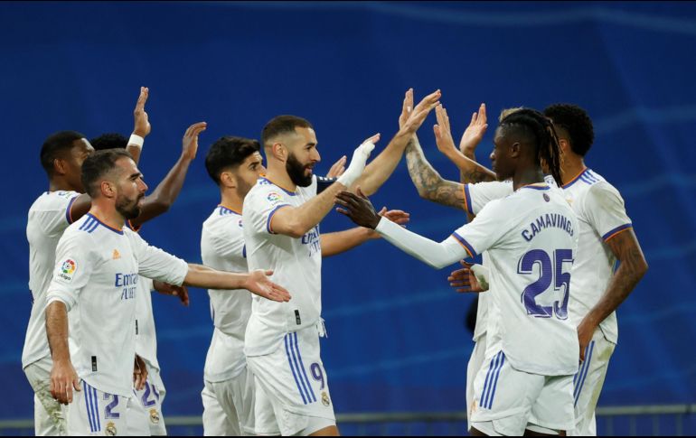 IMPULSO. Con 27 puntos, el Real Madrid tiene ahora dos puntos más que la Real Sociedad (2ª). EFE/J. MARTIN