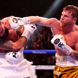 Canelo Álvarez, nombrado el mejor boxeador del 2021