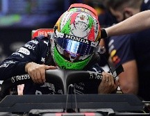 El piloto tapatío logró evitar un accidente en las pruebas y se colocó en los primeros sitios de salida. AFP/P. Pardo