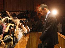 Después de cumplir la mitad de su condena, la ley sudafricana contempla que él es elegible para recibir la libertad condicional. AP / ARCHIVO