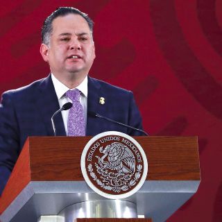 Renuncia Santiago Nieto a la UIF tras polémica por boda