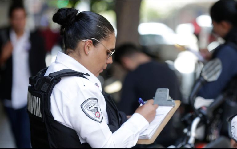 El Gobierno exhortó a la población a retirar cualquier objeto que obstruya de forma parcial o total las placas de sus vehículos, ya que esto se constituye como una violación a la Ley de Movilidad y Transporte del Estado de Jalisco. EL INFORMADOR/ARCHIVO