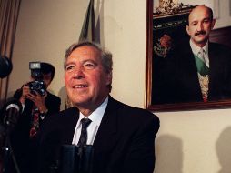 Carlos Hank se destacó por ser un cercano colaborador del expresidente Carlos Salinas de Gortari, y se desempeñó como Secretario de Turismo durante su sexenio. AP/ARCHIVO