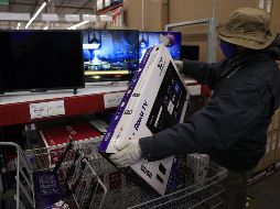 Una de las preguntas que constantemente nos hacemos, y que repetimos sobre todo al consultar precios durante El Buen Fin es cómo se separan los números. EFE / ARCHIVO