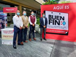 El evento comenzó aproximadamente a las 11:30 horas en Plaza Midtown con Jesús Crespo, subdirector de operaciones de Parks operadora de la Plaza Midtown; Rafael Sánchez Archer, administrador de la plaza y Sebastián Hernández Méndez, titular de la oficina de Profeco. EL INFORMADOR