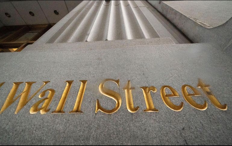 Entre las 30 cotizadas del Dow Jones, la mayor pérdida fue para Nike, Salesforce, Apple y Chevron. AP/ARCHIVO