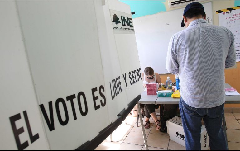 El ejercicio de recabación de firmas comenzó el pasado 1 de noviembre y concluirá el 25 de diciembre próximo. SUN/ARCHIVO