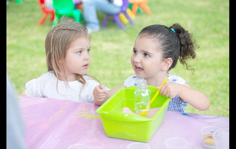 Loretta Borrego y Macarena Colsa. GENTE BIEN JALISCO/ JORGE SOLTERO