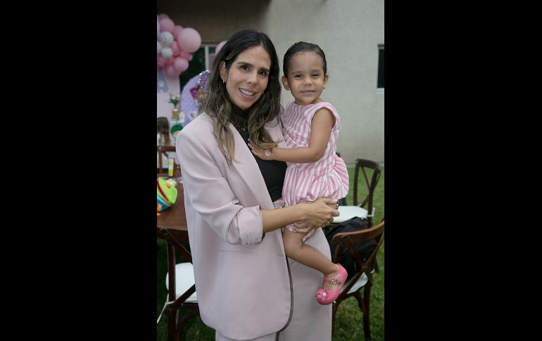 Mariana Farías y Julia Chávez. GENTE BIEN JALISCO/ JORGE SOLTERO