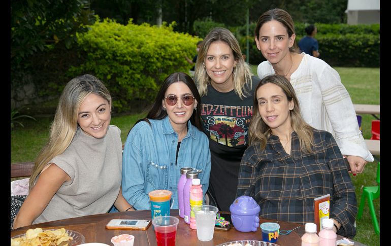 Paola y Lorenza Orozco, Sofía Álvarez, Andrea Aparicio y Pau Leaño GENTE BIEN JALISCO/ JORGE SOLTERO