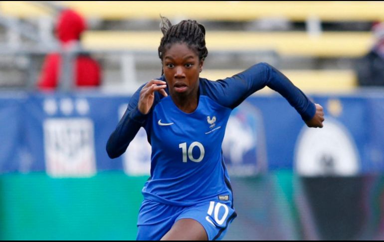 Se estudia la posibilidad de Aminata Diallo o alguien vinculado a ella contratara a dos sicarios para lesionar a Hamraoui y así hacerse con su puesto titular en el PSG. AFP / ARCHIVO