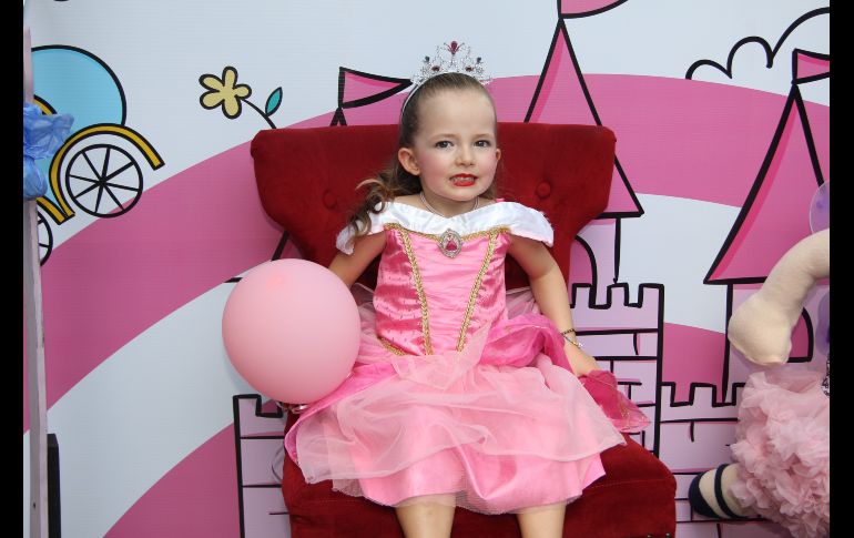 Ines Valdèz. GENTE BIEN JALISCO/ESMERALDA ESCAMILLA