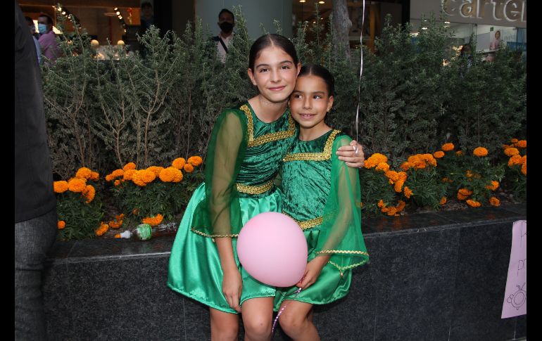 Alina y Ximena Gonzàlez Bracamontes. GENTE BIEN JALISCO/ESMERALDA ESCAMILLA