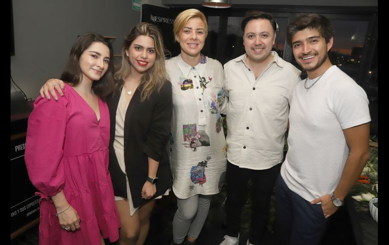 Jocy Martínez, Karen Sepúlveda, Michelle Pourroy, Christian Frey y Elí González. GENTE BIEN JALISCO/CLAUDIO JIMENO