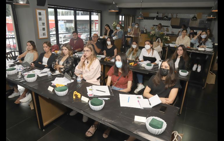 Tercer taller de experiencias by Christian Frey. GENTE BIEN JALISCO/CLAUDIO JIMENO