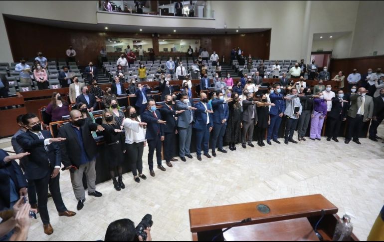 El pleno del Congreso acordó la designación de titulares de las siete coordinaciones administrativas. ESPECIAL