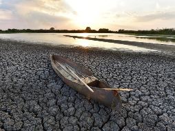 Cada día es más difícil garantizar el acceso al agua potable; expertos buscan la manera de reciclarla y reutilizarla. EFE/J. Ávalos