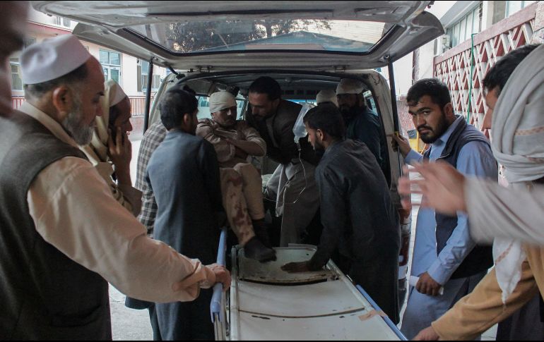 El atentado ocurrió en una mezquita de Afganistán durante el día sagrado para los musulmanes. AFP