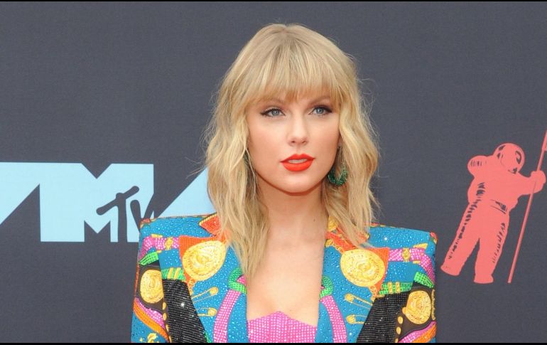 ”Red” de Taylor Swift es un disco que trata sobre la desorientación emocional que provoca el fracaso sentimental. EFE / ARCHIVO