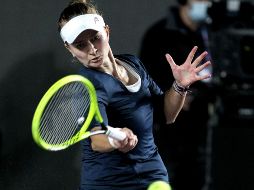 GRAN RITMO. Barbora Krejcikova (FOTO)y Katerina tienen ya un pie y medio dentro de las Semifinales. AFP/U. RUÍZ