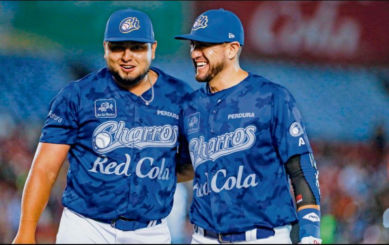 Contentos. Los albiazules respondieron al aliento de su afición en el Estadio Panamericano de beisbol. @charrosbeisbol