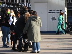 Las autoridades bávaras se plantean implantar severas restricciones a los ciudadanos no vacunados, tal como están adoptando otros países europeos. AFP/I. Fassbender