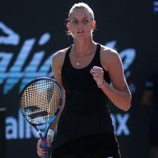AKRON WTA Finals: Pliskova remonta y sigue con vida en el torneo