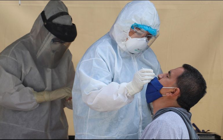 Se estima que México acumula en realidad 4 millones 067 mil 152 contagios. EFE/ARCHIVO