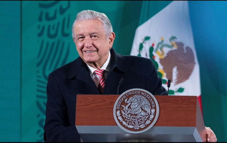 AMLO señaló que para el próximo año el INE tendrá un presupuesto de 19 mil millones de pesos. EFE