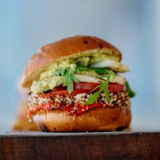 Hoy prepara unas hamburguesas de quinoa