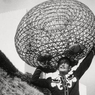 Dalí: Subastan en París una lámpara diseñada por el artista español para Jean-Michel Frank