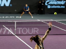 No hay vuelta atrás. El mejor torneo de tenis que ha venido a México ha llegado a su etapa cumbre. EFE / F. Guasco