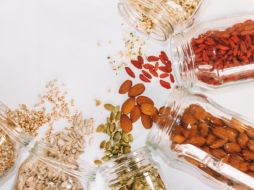 Las semillas son reconocidas por ser una importante fuente de vitaminas y minerales. ESPECIAL/Photo by Maddi Bazzocco on Unsplash