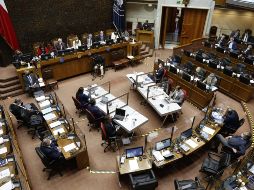 La oposición necesitaba 29 de los 43 votos del Senado para destituirlo y solo tenía 24. AFP/D. Missene