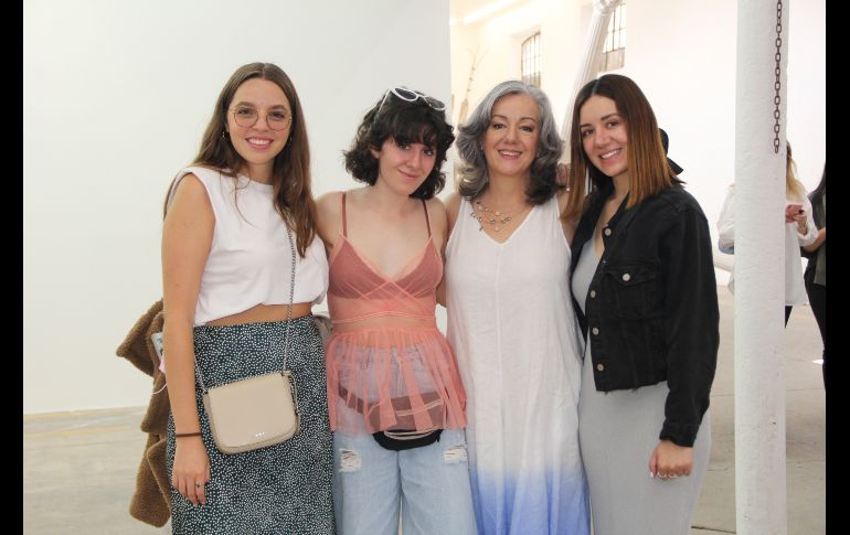 Paola Vergara, Daniela Ladrón de Guevara, Mónica Mendoza y Sofía Ladrón de Guevara. GENTE BIEN JALISCO/ESMERALDA ESCAMILLA