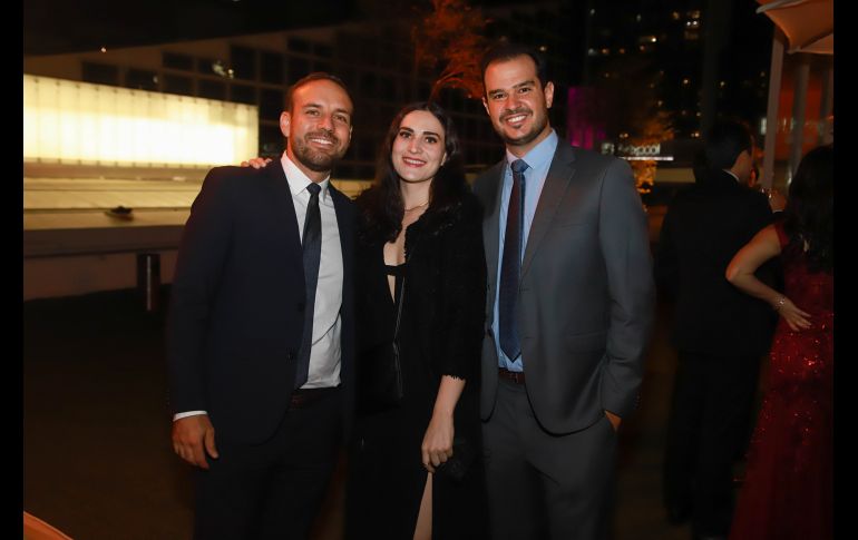 Guillermo Enríquez, Nicole González y José Luis Argüelles. GENTE BIEN JALISCO/TONY MARTÍNEZ