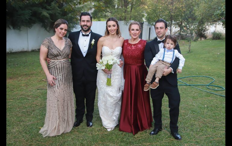 Daniela Aranda, Andrés Aranda, Giovanna Ruiz, Patricia G. de Quevedo, Daniel Aranda y Diego Rodríguez. GENTE BIEN JALISCO/TONY MARTÍNEZ