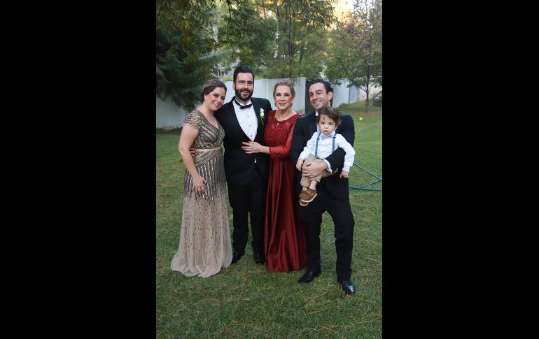 Daniela Aranda, Andrés Aranda, Patricia G. de Quevedo, Daniel Aranda y Diego Rodríguez. GENTE BIEN JALISCO/TONY MARTÍNEZ