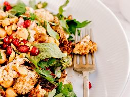 Ensalada de coliflor. ESPECIAL/Photo by Jennifer Schmidt on Unsplash.