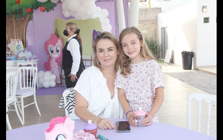 Isabella cumple 5 años. GENTE BIEN JALISCO/ ESMERALDA ESCAMILLA