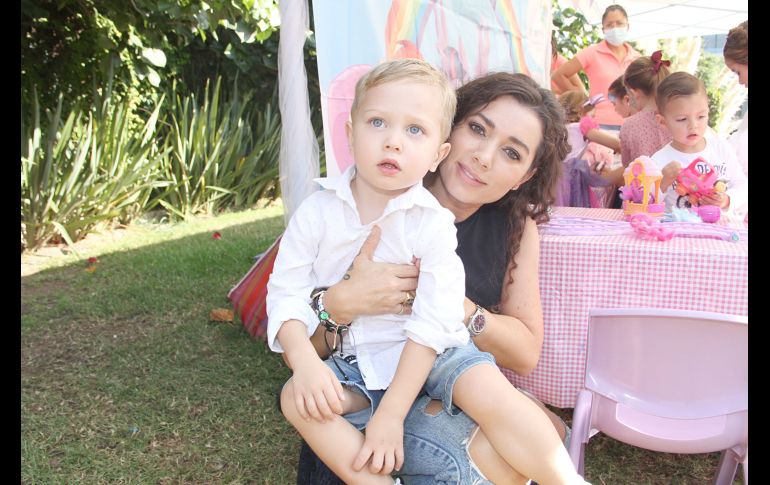 Isabella cumple 5 años. GENTE BIEN JALISCO/ ESMERALDA ESCAMILLA