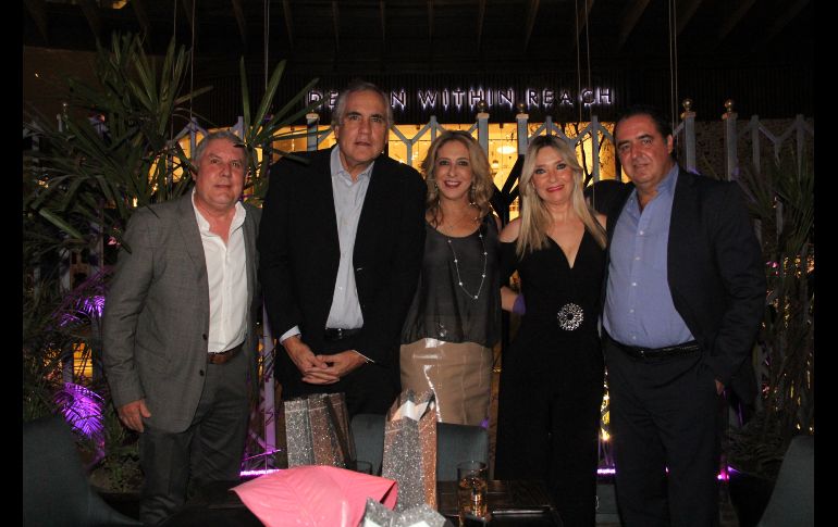 José Ruiz, Juan Hernández Salas, Laura Crisantes, Marcela Atristain y Norberto Mantiñán. GENTE BIEN JALISCO/ESMERALDA ESCAMILLA