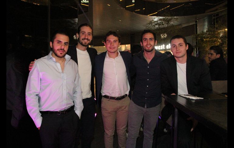 Eduardo Soto, Jordi Travé, Bernardo Flores, Paco Camarena y Alejandro Tostado. GENTE BIEN JALISCO/ESMERALDA ESCAMILLA