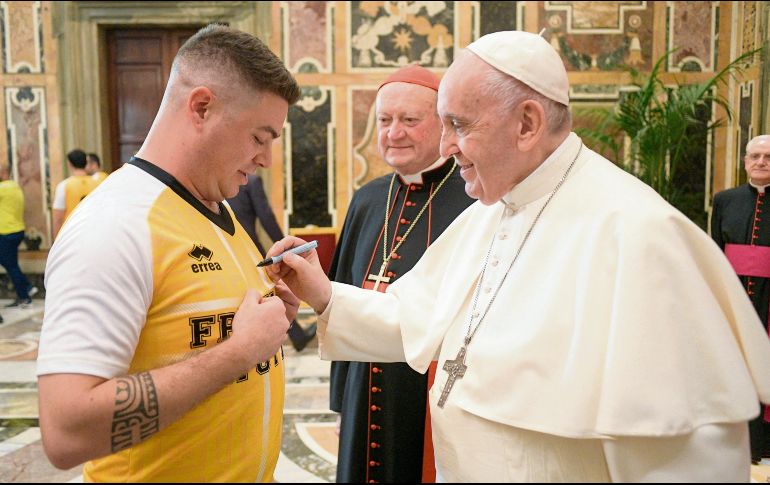 Hoy se juega el partido contra la segregación. AFP/Vatican Media