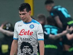 Caen. Hirving Lozano no pudo evitar el primer descalabro del Nápoles ayer en el Giuseppe Meazza. Xinhua