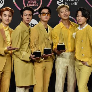 Checa la lista completa de ganadores de los American Music Awards 2021