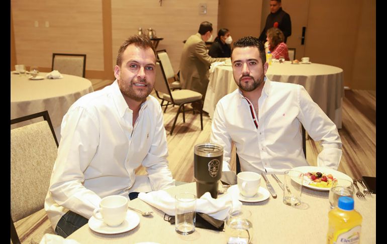 Alejandro Mora y Diego Barragán. GENTE BIEN JALISCO/TONY MARTÍNEZ