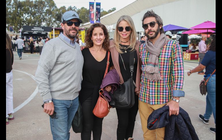 Pablo Aguilar, Renata Caldas, Jessica Soria y Roberto Rodríguez. GENTE BIEN JALISCO/TONY MARTÍNEZ